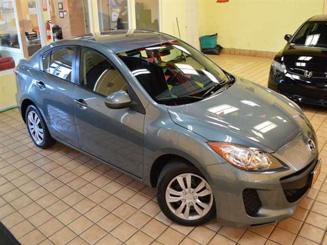 2013 Mazda Mazda3 i SV 4dr Sedan 5A